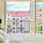 Apartmán Romantic Terrace In Karlin *