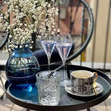 Romantic Terrace In Karlin Apartament Praga